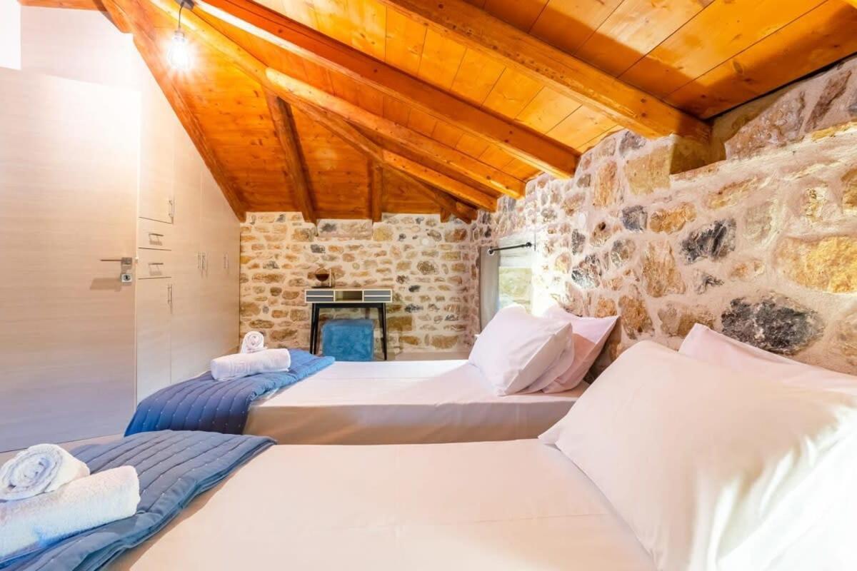 Mantineia Stone Villa-An Ethereal Getaway Megali Mantineia 외부 사진