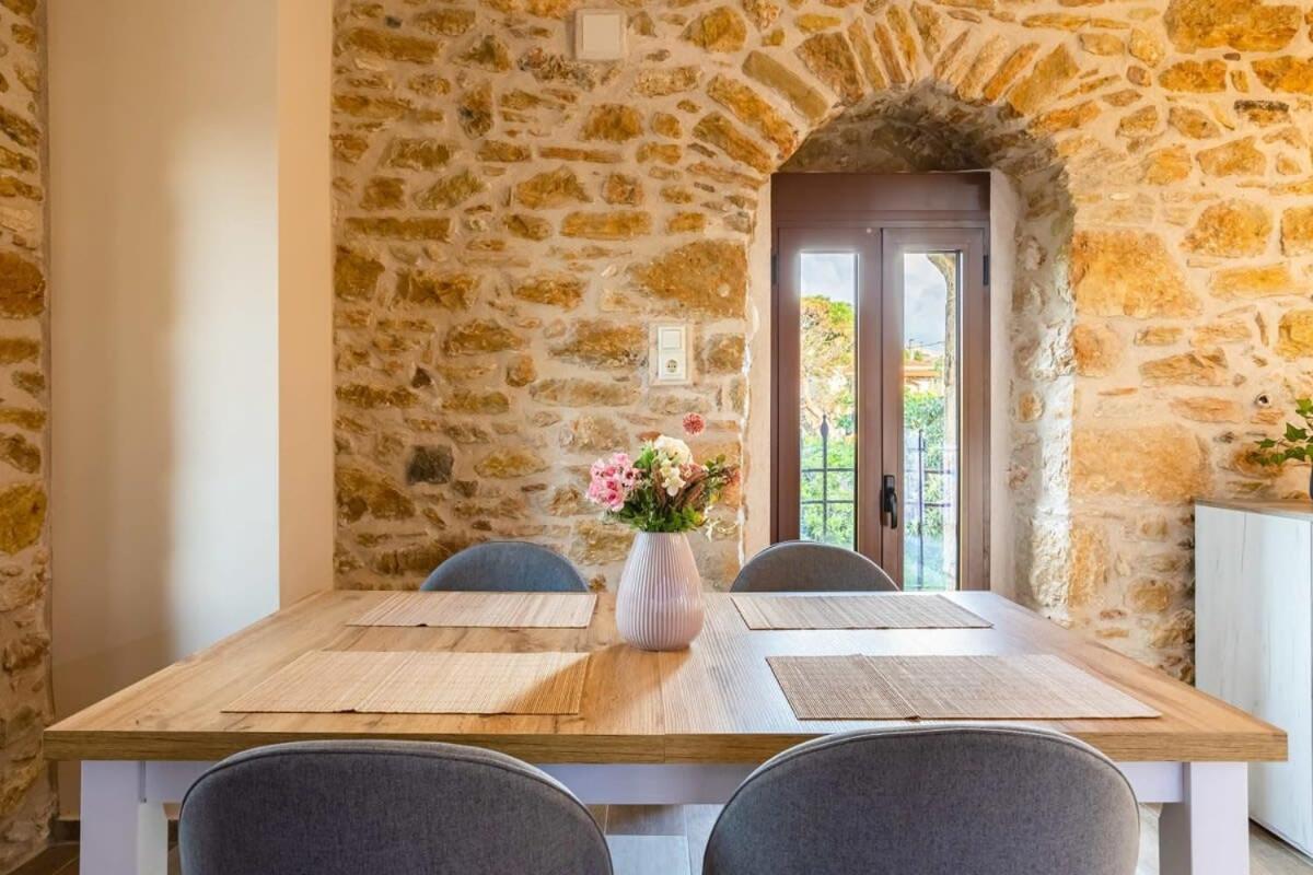 Mantineia Stone Villa-An Ethereal Getaway Megali Mantineia 외부 사진